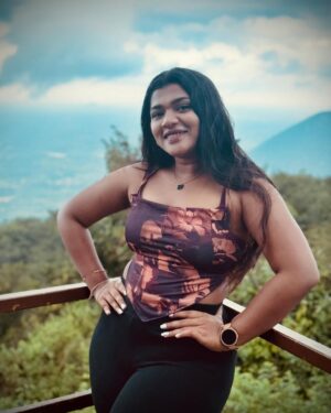 Aishwarya Venka Instagram - Serving Looks And Stealing Hearts 🖤🥂

#instagram #happy #mountains #trip #fun #foryou #yelagiri #sexy
