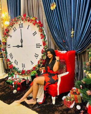 Aishwarya Venka Instagram - Merry Christmas 🎄🎁🤌🏻 

Let’s Make Memories that Will Last A Lifetime ! Christmas magic is in The Air 🖤🤌🏻

#newpost #trending #happiness #christmas #christmastree #santa #pattaya #pattayathailand #thailand🇹🇭 #merrychristmas🎄 #christmaspic #love
