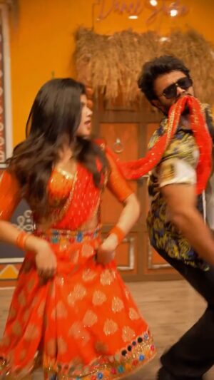 Akshitha Ashok Instagram - Peelings , little late to trend. 

Video credits : @selva.sk.dop 
Costume : @anora_artstudio

#peelings #puspa2 #siblings