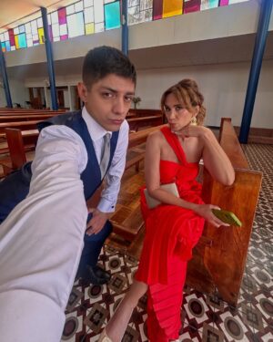 Alejandra Fosalba Instagram - Fin de🎬 “Juego de Ilusiones”y yo solo puedo agradecer por el lindo trabajo, por compartir con tantos compañeros talentosos y buena onda. Por supuesto agradecer a todos los que nos acompañaron desde sus casas🙌🏻 Gracias vida 🩷