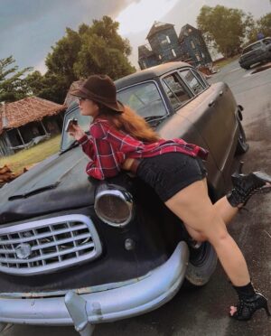 Alexandra T. Gottardo Instagram - Yeehaw 🤠 Wrangling comfort and fashion together in our comfortable SC Heels for the ultimate Cowgirl chic vibes 👢