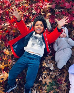 Amelia Vega Instagram - My favorite people call me Mommy!!!! 😍 #fbf #FamilyFirst 👉🏼👉🏼👉🏼Ver más 
Fotografa: yo 😆