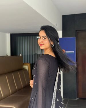 Anchana Nethrun Instagram - 🌝
Pc : @abeneya_official

#anchana