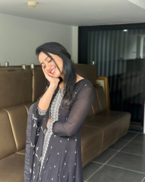 Anchana Nethrun Instagram - 🌝
Pc : @abeneya_official

#anchana