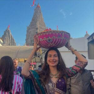 Aneri Vajani Instagram - Sanskari 2.0 😌🙏 
 
 
 
Styled by @partho_ghoshal 
Lehenga @shopethnos 
Brand PR @brandedgupshup x @digi_sidekick 
Jewellery: @enarajewellery_bykomal 
 
 

 
 
#anerivajani #dwarka #love #dwarkadhish #blessed #faith #keepgoing #gratitude #lehenga #sanskaribachi