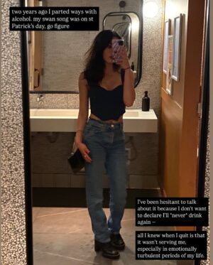 Anna Akana Instagram - this is the last drunk bathroom selfie I’ve ever taken. two years ago I parted ways with alcohol. my swan song was on st Patrick’s day, go figure

I’ve been hesitant to talk about it because I don’t want to declare I’ll *never* drink again — all I knew when I quit is that it wasn’t serving me, especially in emotionally turbulent periods of my life. 

it brought a lot of chaos that frankly wouldn’t have been there otherwise. 
sometimes the chaos was good (parkour)
sometimes the chaos was bad (puking)
but chaos is still chaos & I felt ready to stop letting a lemon drop dictate my midnight decisions 

as much as I miss the friendships forged in the girls bathroom, being sober for the past few years has taught me more about myself than anything else 
(with the exception of grief)

& I’m proud of me for recognizing a problem, changing it & sticking to sparkling water for two whole rounds around the sun 

cheers 🥂