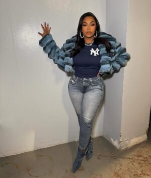 Ashanti Instagram - 💙💙💙