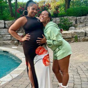 Ashanti Instagram - This Mother’s Day was so special… having our families together as we are about to embark on such an incredible journey was amazing. Wishing all of the amazing Moms and Moms to be a beautiful Mother’s Day/ Pre Mothers Day!!!!! 😆😆😆😆❤️🙏🏽🥳 #grateful 🙏🏽🥰 yeah yeah I know I’m late… it was so much food I got distracted 🤣🤣 Ps… I only had 1 plate tho 🤣🤣👀