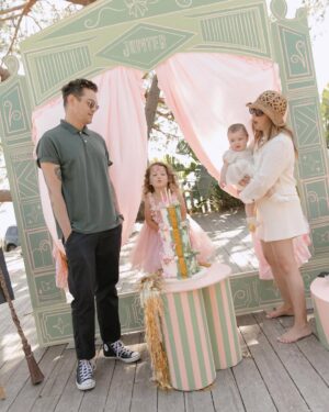 Ashley Tisdale Instagram - Welcome to Jupiter’s Munchkinland! I can’t explain the feeling when your kid turns 4, I know it’s still little but it’s like they grew up overnight. I love every single thing about this girl and I know she’s gonna do something really special in this world. My greatest joy in life is being her mom 💗

The biggest thank you to @michellerogers_styling for helping us create Jupiter’s dream party 🫶🏻