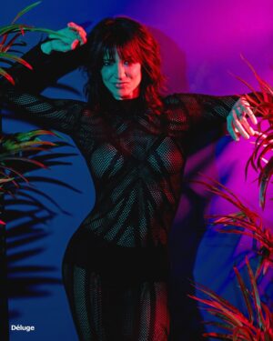 Asia Argento Instagram - DÉLUGE #41 ❤️‍🔥 BURNING ISSUE ❤️‍🔥 OUT NOW
“phantASIAland” starring @asiaargento

@deluge_mag 
#produzione #ROCKETT @fabcestari & @emanueladigiammarco 
PHOTO @fabcestari 
INTERVIEW @kinechia
GLAM @emanueladigiammarco using @sisleyparis
STYLING @allegrapalloni
LOOK @officialjohnrichmond @noellmaggini @zimmermann @sonoraboots
SUNGLASSES @valleyeyewear
PHOTO ASSISTANT @_sara.filippelli
SET DESIGN & PROPS #marsellgengaroli
MANAGEMENT @simone.santercole
#delugemagazine #asiaargento