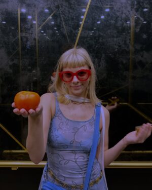 Aurora Aksnes Instagram - Tomato? 🍅?