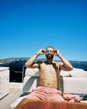 Ayesha Curry Instagram - Happy Birthday to my baby @stephencurry30 . The most incredible energy, vibe, human of all time. You're simply THE BEST. I can't wait to see what this next trip around the sun has in store. I'm so proud of you and always in awe of you. I just love you sooooo much. Happy Earth strong Errol. -xo Gina j 2007 😘