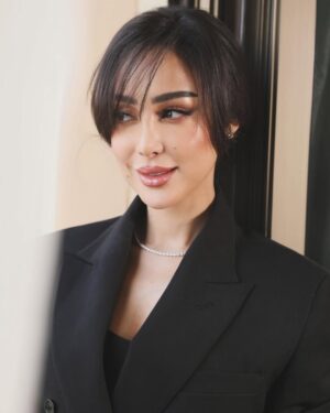 Bassma Boussel Instagram - Happy women’s day 🎈

Mua: @sarah_makeup1 
Hair stylist : @yasmeen_hairstylist 
Photographer: @hatoon1 
Stylist: @byisraagalal 
Nail artist @russianstudioeg