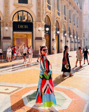 Bouchra Okbi Instagram - By by venezia 💔
Hello from Milano ♥️

Yadra 😇😇😇😇😇
Ma robe chez @ilhemcreation_dar_elkahina ♥️

#milano #venezia #