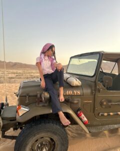 Actress Bouchra Okbi HD Photos and Wallpapers September 2024