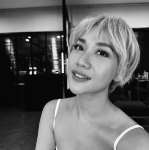 Bunga Citra Lestari Instagram - Welcoming my Bixie hair era.. 😊 #memulaikembali