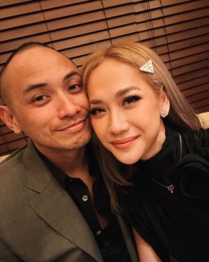 Bunga Citra Lestari Instagram - Anniversary Dinner ❤️