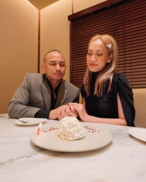 Bunga Citra Lestari Instagram - Anniversary Dinner ❤️