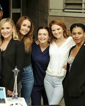 Camilla Luddington Instagram - To all the women who inspire each other, support each other, speak up for each other, and laugh with each other…we celebrate you today and every day. Happy International Women’s Day 💕
