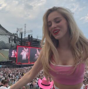 Camille Dhont Instagram - 🤠