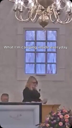 Cara Cunningham Instagram - Don’t let happy personas convince you that you know what everyone is dealing with. Grief is every day for some of us.