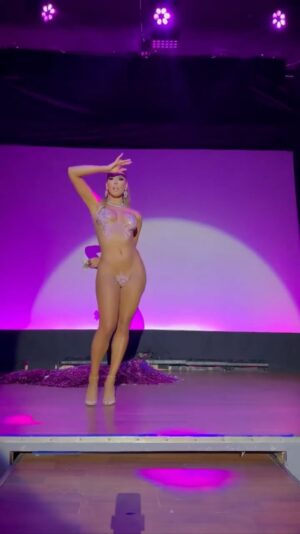 Carmen Carrera Instagram - Think Pink 💖✨ Thank you so much Raleigh, NC 🩷🩷 you were amazing 🤩 I love you 💕 i’m not sure when my next show is and I’ve been super blessed to have these come up randomly, celebrating 10 years of “ShowGirl” a film by Steven Meisel, and also hosting @draglatina 😊🩷 Also, if you guys want more info on my diet and workout regimen, it’s available now. Trim & Tone Workout & Nutrition Plan LINK IN BIO 🔗