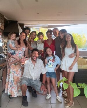 Carolina Arregui Instagram - Espero que hayan pasado una navidad hermosa, los amo mucho, hoy y todos los días❤️🙏🏻