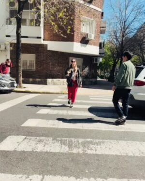 Carolina Cano Instagram - Un poquito de Buenos Aires que tanto sé disfrutar y @jetsmart_peru lo sabe muy verygud!

#siyalisto