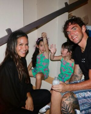Cassie Ventura Instagram - @alexfine44 

There aren’t words to describe how grateful I am that I get to do this life with you! The laughter and pure joy that I get to experience with you is beyond any of my dreams and manifestations. You’ve taken care of me and my heart like no other, you’re hands down the best girl dad and I’m SO excited to see you now become a father to OUR SON! 🤯

So happy to have you home again!!! The girls and I (and French Fry) absolutely adore you and have missed you so much. These past few months were hard without you here, but we are so proud and can’t wait to see you shine ✨ 

Happy (belated 😂) Birthday!! We love you, we love you, we love you!!!

(Look out for Alex in #MobLand COMING SOON!)
