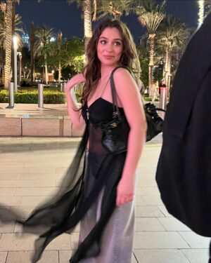 Cemre Baysel Instagram - first time in Dubai !