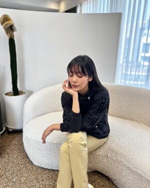 Cha Joo-young Instagram - Heal Creek ⛳️💛🏌🏻‍♀️ @cj_onstyle 
#AD #힐크릭 #CJ온스타일 #여성골프웨어