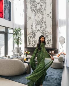 Actress Chanel Iman HD Photos and Wallpapers March 2025