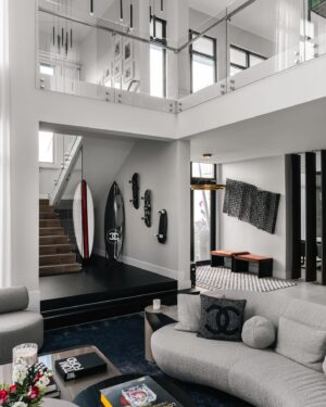 Chanel Iman Instagram - We are so excited to share our Home with you where we feel the most love, the most comfort, and the most ourselves. We dreamed of a space that reflects that for us and our kids. Thank you @archdigest @amyastley capturing this and thank you to our incredible interior designer @2idinteriors ! 📸 @venjhaminreyes