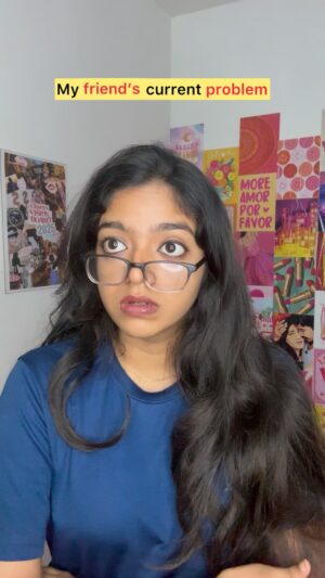 Charumathi Saravanan Instagram - Olagam alirathulam errukatum, leave viduvangala?🥲
Tag ur frnd🐒