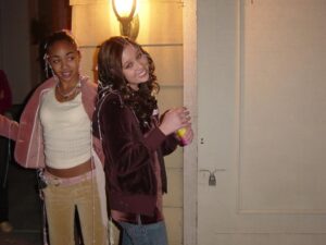 Chelsea Tavares Instagram - early 2000s loading… 😂😂😂😂😂 
lil teen hollywood . I’m crying 
PART 1 #2000sera
