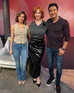 Christina Hendricks Instagram - Thank you @accesshollywood for having me! @goodamericanfamilyhulu