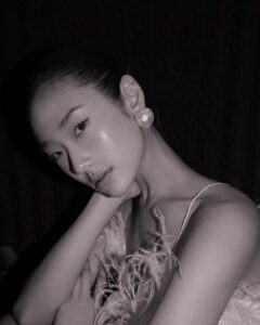 Actress Chutimon Chuengcharoensukying HD Photos and Wallpapers March 2025