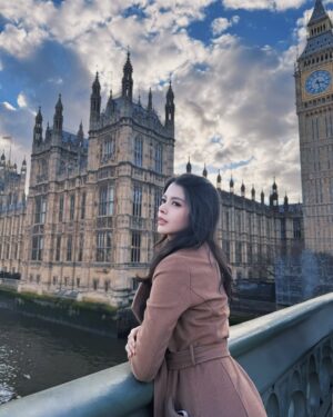 Cindy May McGuire Instagram - ☺️So we finally meet, London!
