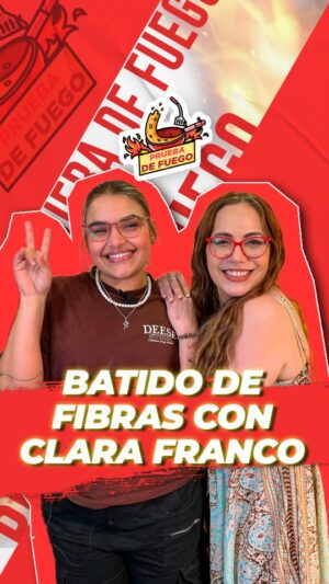 Clara Franco Instagram - ▶️ PRUEBA DE FUEGO | BATIDO DE FIBRAS 🧋

¡Mucho chisme, buena onda y un poco de cocina! 💥

@stefichaparrob tiene como invitada de lujo a @clarafrancor para conversar un montón. 🤩

El programa completo lo podés ver en nuestro canal de YouTube: DelpyNews. 🦁

#DELPY
Contenido para vos 🇵🇾