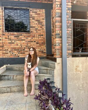 Clara Franco Instagram - Jueves menos cuarto.💫🥳 👸🏼 💎 20-03🥰
Participaciones especiales: 
Piyitoz- juanete- Carmen 🤣😎