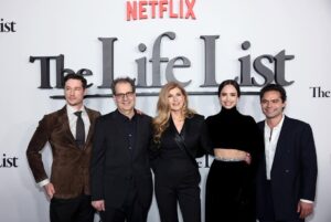Connie Britton Instagram - Heyyyyyyy!!! @thelifelistmovie is out TODAYYYYYY!!! Watch this weekend and be inspired!!! On @netflix 💖