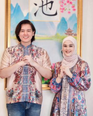 Cut Meyriska Instagram - Gong Xi Fa Cai, Xin nian kuai le🧧🧧

👚 @claire.ateliers 

#masyaallahtabarakallah 
#ShaquilleKailiDanuarta
#JourellKenzieDanuarta
#RogerChikaJourney