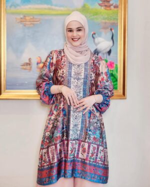 Cut Meyriska Instagram - Gong Xi Fa Cai, Xin nian kuai le🧧🧧

👚 @claire.ateliers 

#masyaallahtabarakallah 
#ShaquilleKailiDanuarta
#JourellKenzieDanuarta
#RogerChikaJourney