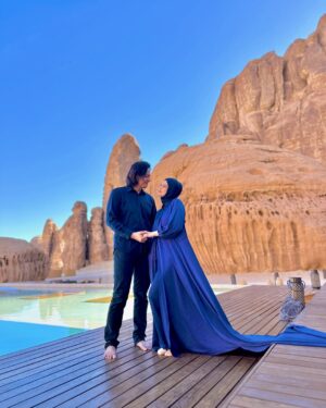 Cut Meyriska Instagram - You are enough, I don’t need anyone else.
Forever in my heart, is where you will be,
Nobody else can enter, because you have the only key.

#masyaallahtabarakallah 
#RogerChikaJourney 
#Alula