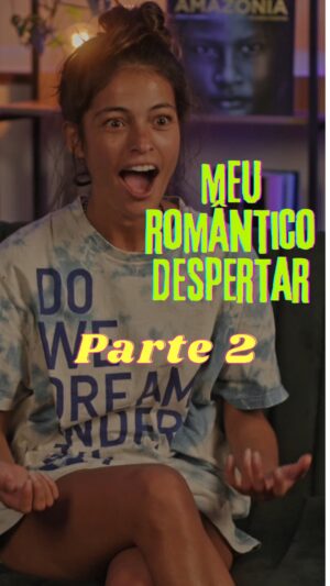Cynthia Aparecida Instagram - PARTE 2❗️ FINAL DO “MEU ROMÂNTICO DESPERTAR” 🗣️🗣️🗣️ (assista a parte 1 aqui do lado)

Escrever esses monólogos tem sido um processo de cura tão lindo, tão fluido, tão leve... parece estranho mas sinto a sensação de que já escrevi esses textos muitas e muitas vezes….(Acho que minha alma já tem um diploma de roteirista na Universidade do Além. 😂)

No meio disso tudo, descobri uma escritora dentro de mim – sarcástica, implacável e bem cruel. O tipo de carrasca que não aceita desculpas esfarrapadas e adora jogar verdades na minha cara sem anestesia.

a melhor parte: a cada vídeo, vendo a reação de vocês, percebo que todo mundo tem um carrasco interno mas ninguém recebeu um manual de instruções pra lidar com esse FDP !! 🤡

A cura é um processo longo, caótico MESMO – cheia de reviravoltas e desespero. Choro, gritos , lágrimas…

Mas, no final, de um jeito torto, a alma sempre dá um jeito de se reencontrar. VAI FIRME, TXAI! 

Se você quer ver eu fazendo mais desses conteúdos aqui TE PEÇO DE CORAÇÃO que compartilhe este vídeo e me siga na rede vizinha (sou nova lá) ♥️

ME CONTA O QUE ACHOU DESSE TEXTO E DESSE FINAL ?
