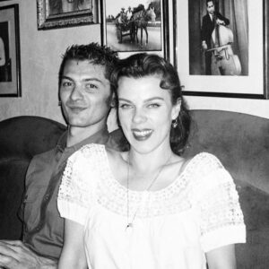 Debi Mazar Instagram - Married 23 years today!❤️
Wish we were on one of those fabulous @belmond  trains from Toscana to Paris 🚂 
But ,given the weather , happy to stay home with you & have a dish of amatriciana by the fireplace❤️ 
Love you @thetuscangun 💋