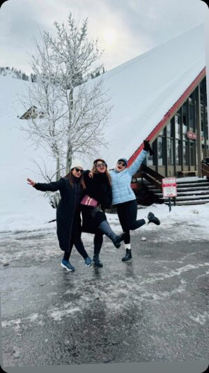 Deepa Shree Niraula Instagram - we three mind free ❤️❤️lake tahoe California