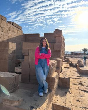 Donia Samir Ghanem Instagram - من محافظة أسوان الجميلة الدافئة المريحة للأعصاب😍 من تصوير مسلسل #عايشة_الدور #أسوان #مصر 🇪🇬