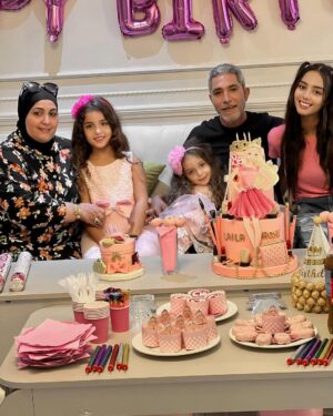 Dounia Batma Instagram - 💞💞💞💞
.
@btissambatmaofficial 
@emanebatma 
@lailaattassiofficial 
@gazal.lailarose.batma 
@fouad_qebibo 
@linabatmaofficial