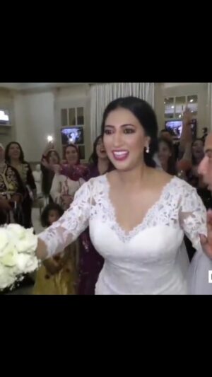 Dounia Boutazout Instagram - .
دنيا عروسة 😍👰